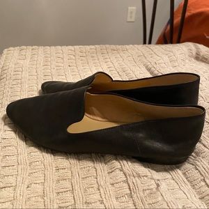 Barely worn Naturalizer Women's Lorna Loafer, Black Leather Size 12
